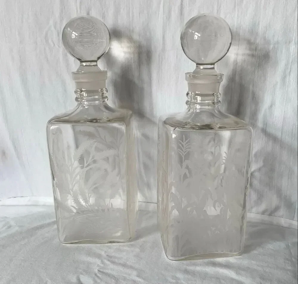 2 Vintage Etched Glass Decanters Thistle Rye Bourbon Bar BOTTLES STOPPERS SET